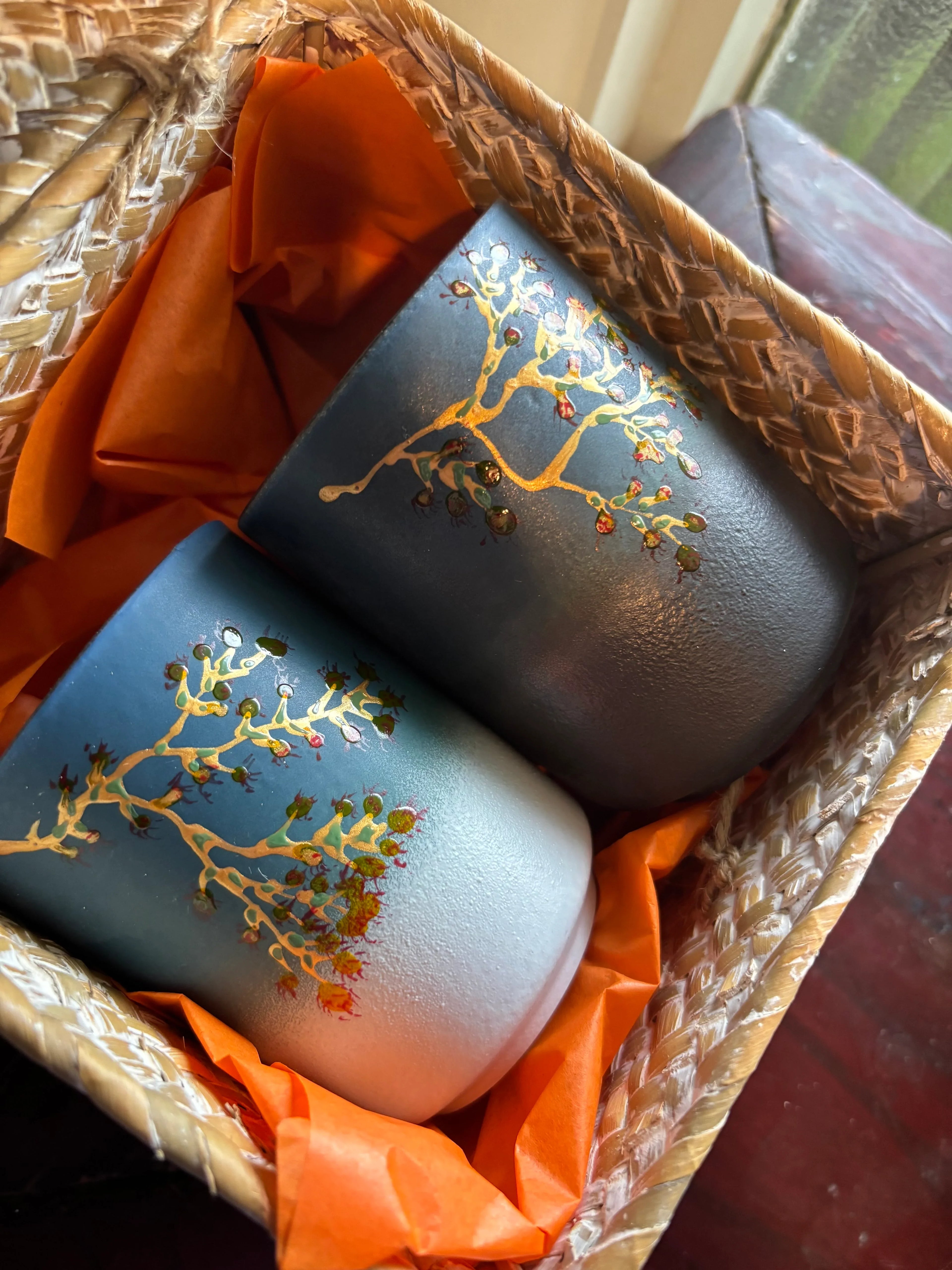 Hand Painted Japanese Ceramic Coffee and Tea Mug Set of 2 in Traditional Basket