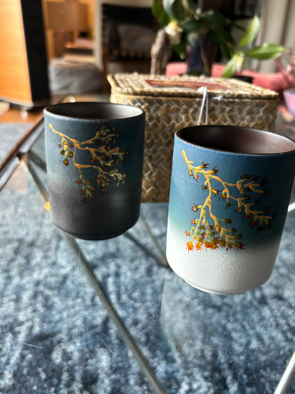 Hand Painted Japanese Ceramic Coffee and Tea Mug Set of 2 in Traditional Basket