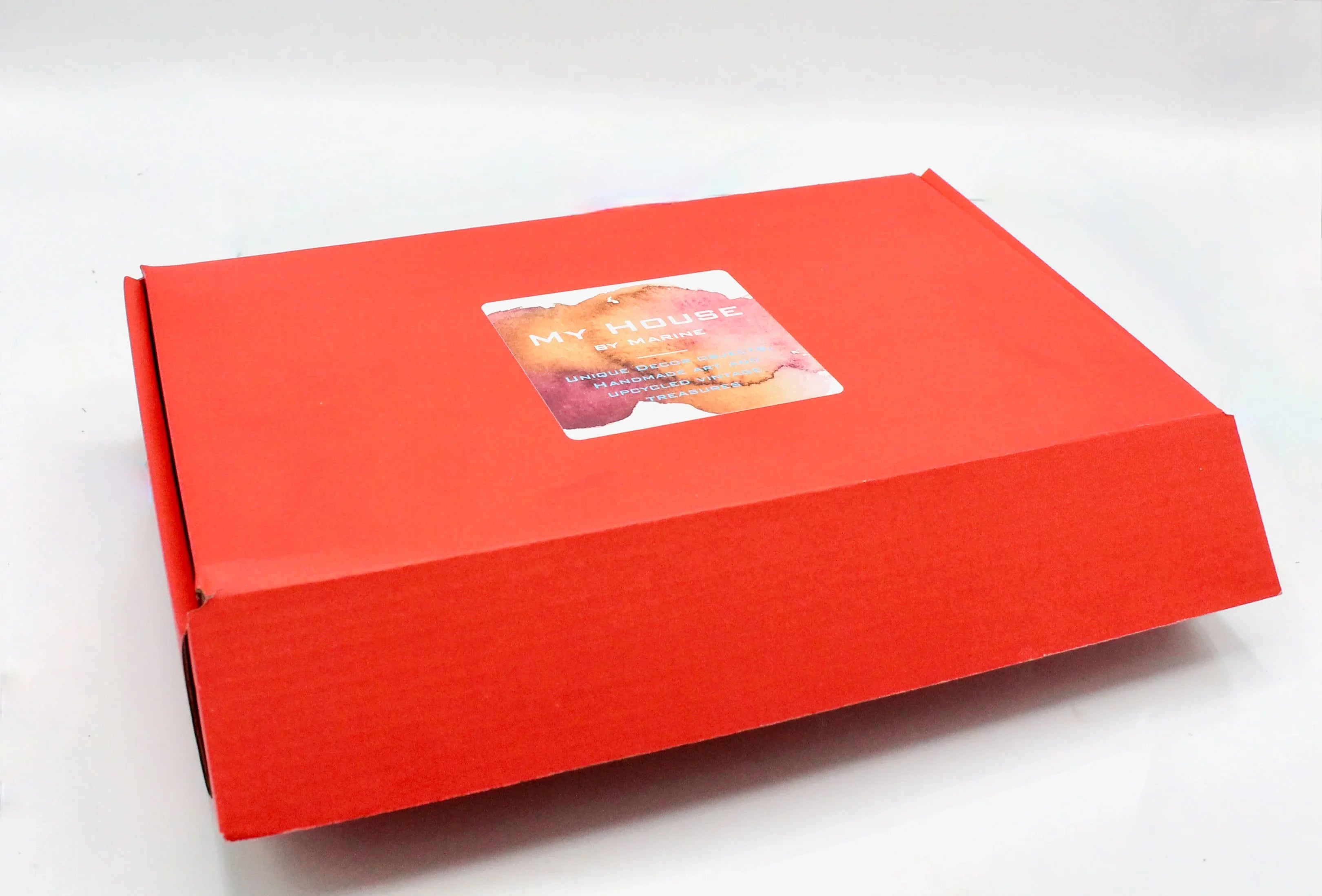 Romantic Hand-Blown Crystal Champagne Flutes Set with Rose Petals in Elegant Red Box