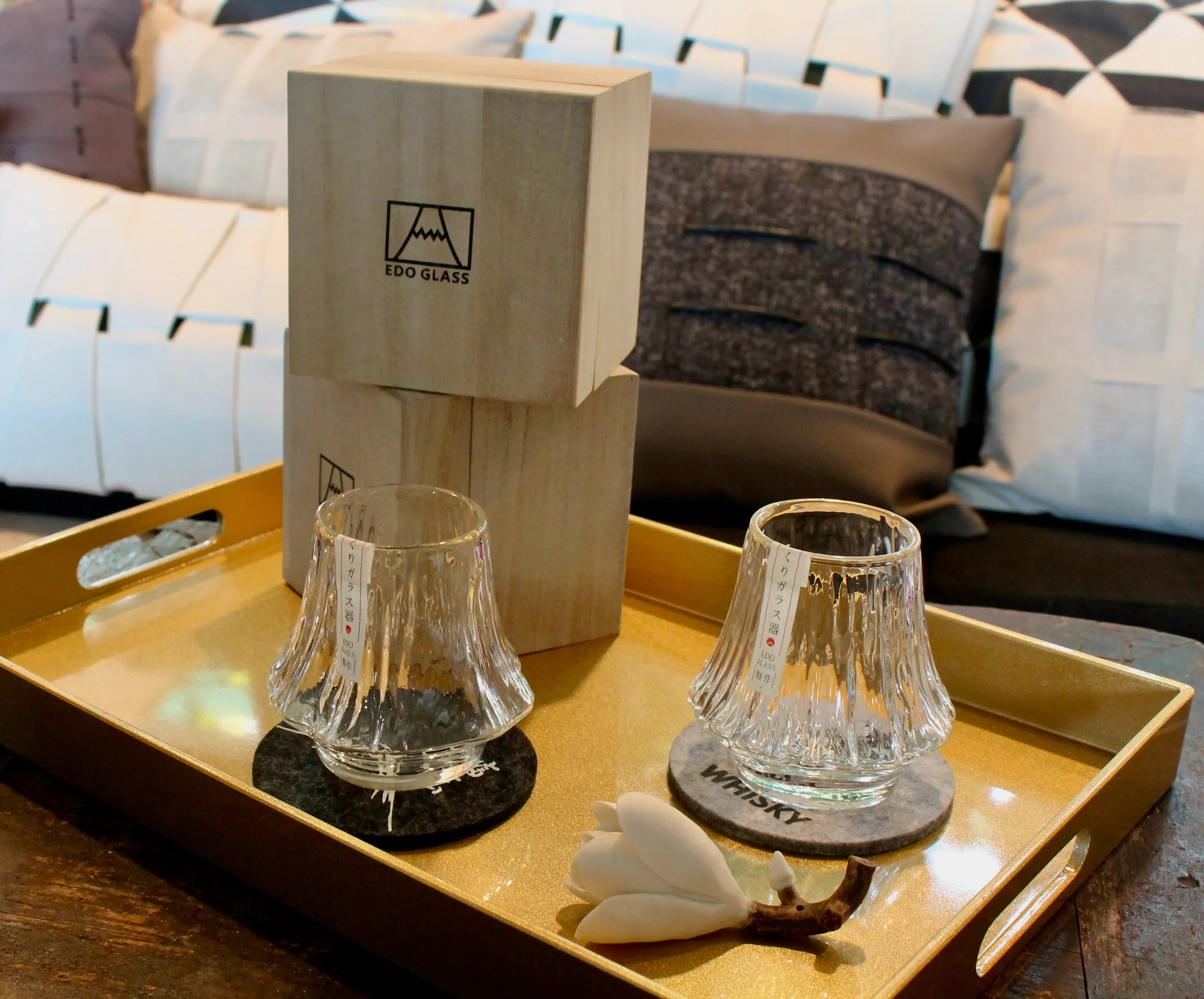 Edo Mt Fuji  Style Whiskey Glass: Japanese Crystal Rocks Glass in Wood Box