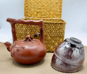 My House by Marine Chinese clay teapot set Handcrafted Chinese Clay Teapot with Woven Basket and TENMONKU Cups