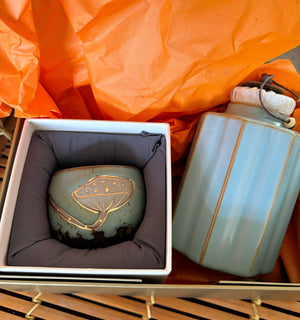 My House by Marine Coffee & Tea Mugs Tea Lover Gift Box: Delicate Hand Painted Floral Cup and Traditional Tea Leaf Container