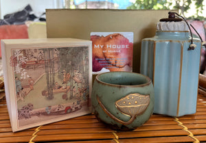 My House by Marine Coffee & Tea Mugs Tea Lover Gift Box: Delicate Hand Painted Floral Cup and Traditional Tea Leaf Container
