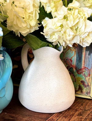 My House by Marine Vintage Ceramic pitchers/vases Farmhouse Ceramic pitchers/vases for the contemporary Home